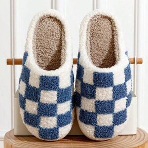 NEW Blue and White Checkered Slippers Size Ranges 6.5-7; 7.5-8; and 8.5-9.5